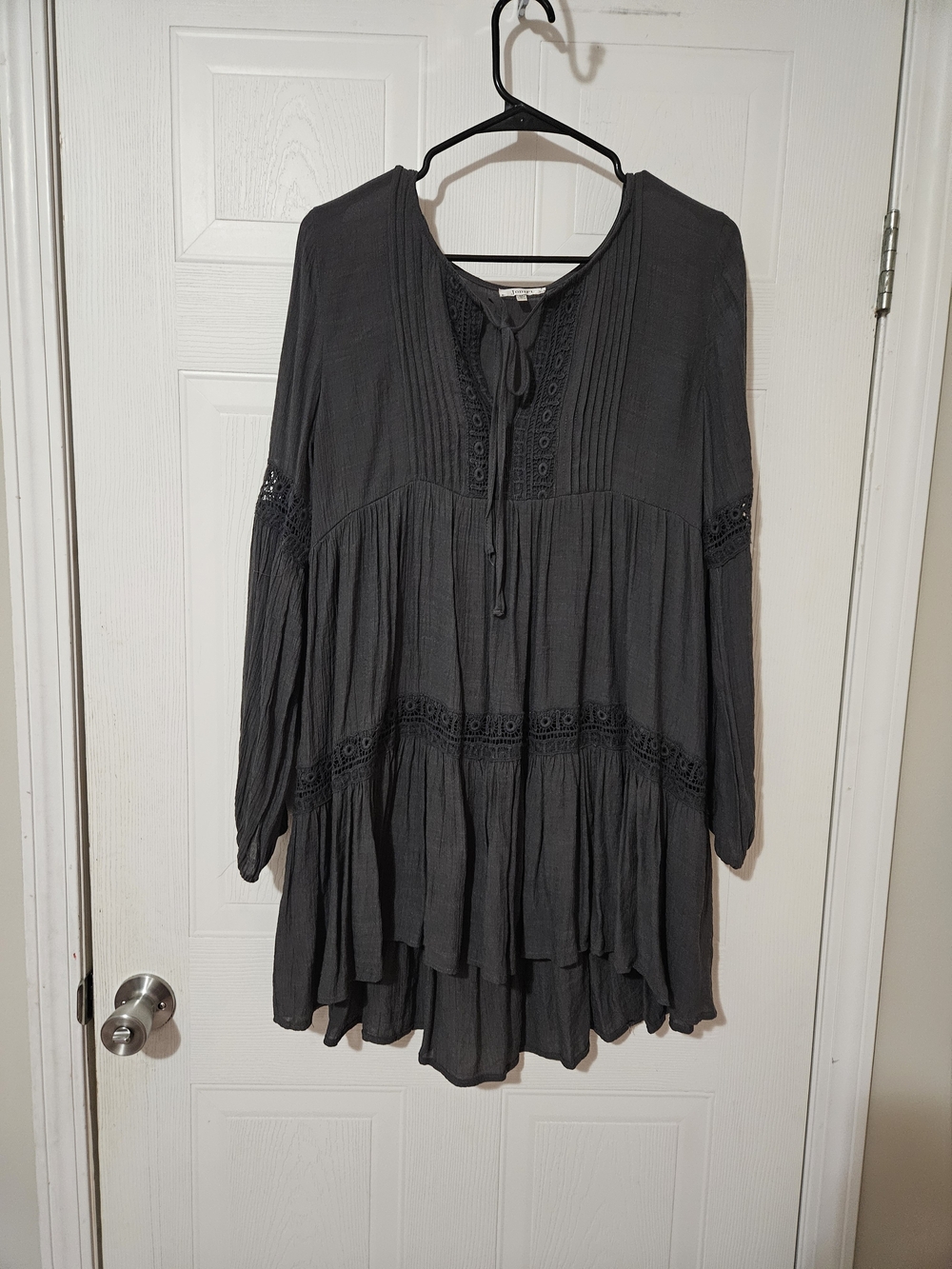 JODIFL Charcoal Boho Tiered Tunic with Lace Trim